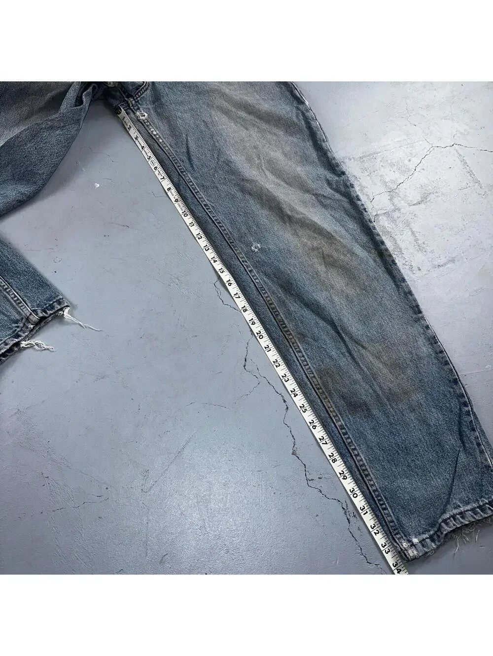 Levis 560 Vintage 90s Canada Red Tab Loose Fit Tapered Leg Blue Jeans 31x34